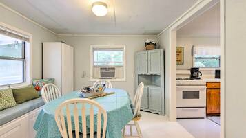 Casa (2 Bedrooms) | Interior