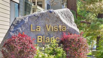 Apartment (0 Bedroom) | Bahagian dalam