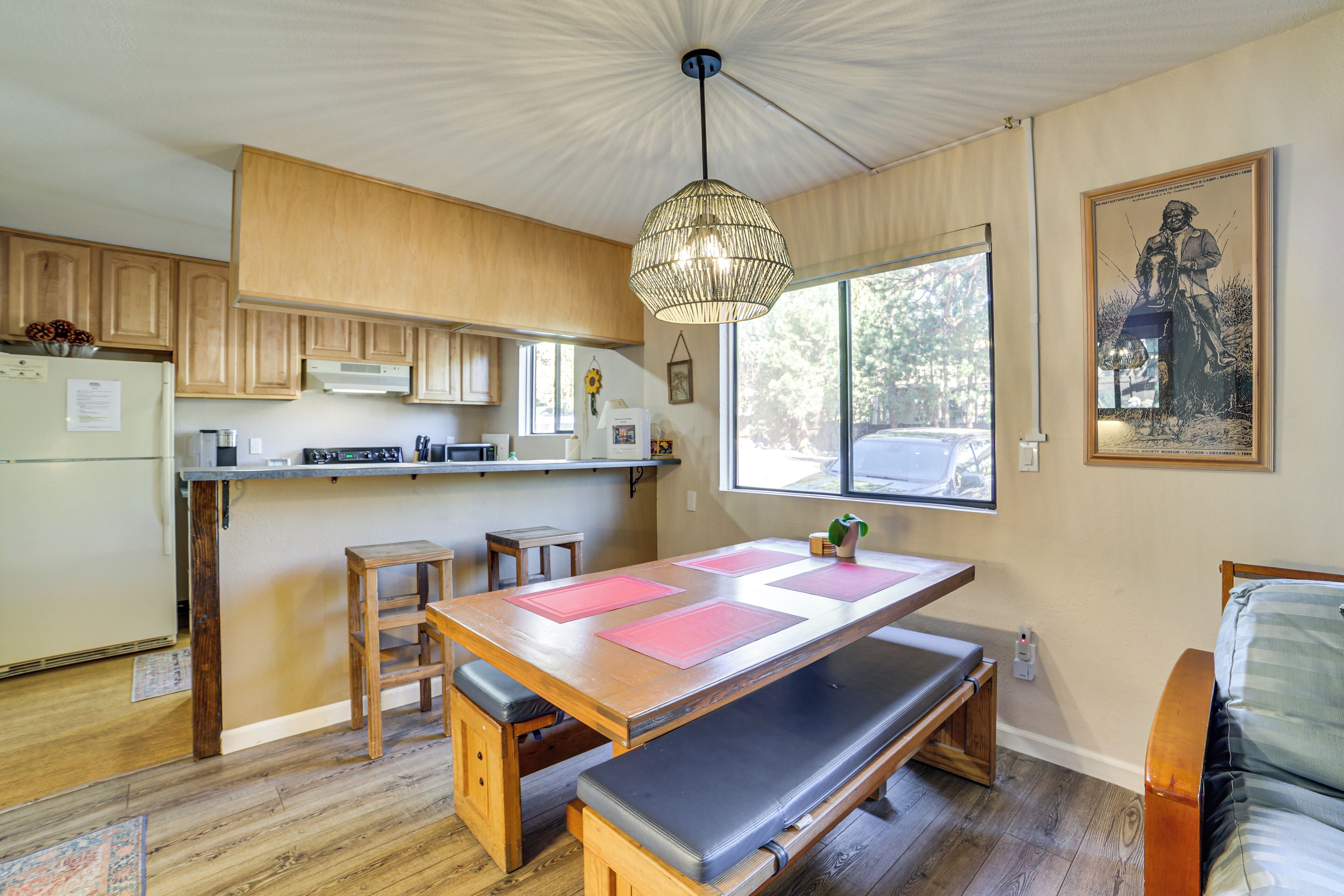 Apartment (0 Bedroom) | Interior