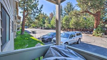 Apartment (0 Bedroom) | Interior