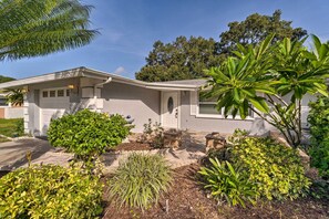 House (2 Bedrooms) | Interior - Peaceful Venice Villa w/ Patio - 2 Miles to Beach! (Venice)