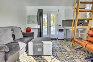 House (1 Bedroom) | Interior - Grand Lake Tiny Home Cabin - Fish, Hike, Ski! (Grand Lake)