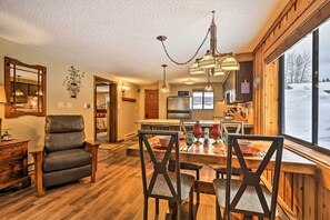 Apartment (2 Bedrooms) | Interior - Gorgeous Winter Park Condo w/ Private Deck! (Winter Park)