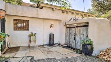 Apartment (0 Bedroom) | Interior