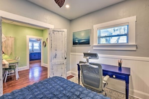 Casa (3 Bedrooms) | 3 habitaciones y espacio para trabajar con laptop