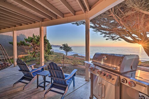 Cliffside Pacifica Hideaway: Unbeatable View!