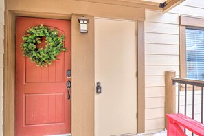 Apartment (2 Bedrooms) | Interior - Walk to Ski Resort: Breckenridge Condo w/ Hot Tub! (Breckenridge)