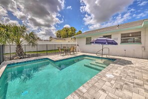 House (3 Bedrooms) | Front of property - Apollo Beach Gem w/ Pool: 'the Flamingo House' (Apollo Beach)
