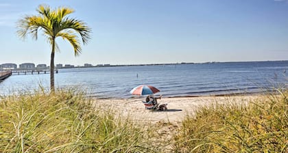 Gorgeous Cape Coral Duplex Home w/ Modern Interior
