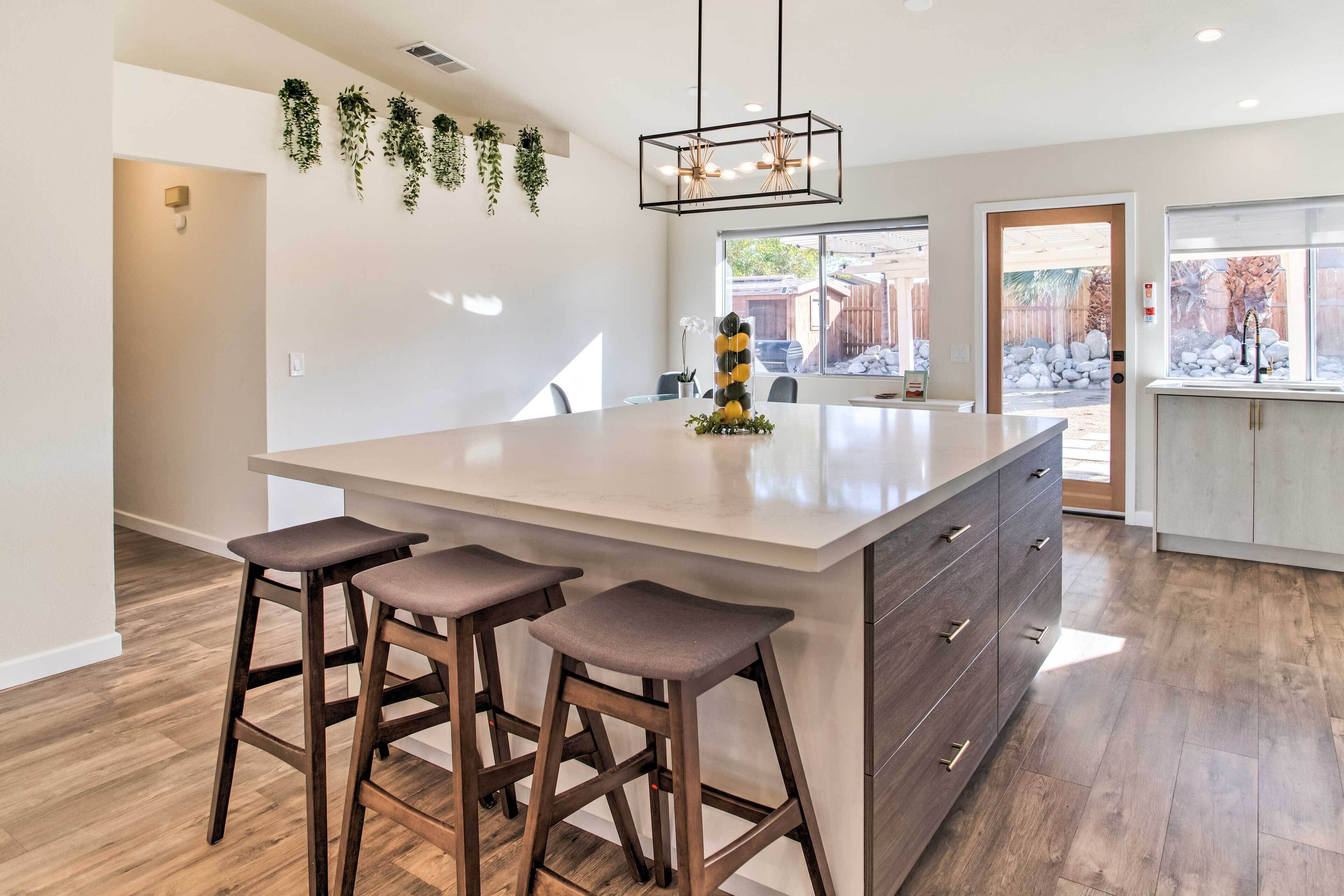 House (3 Bedrooms) | Interior