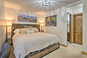 Apartment (2 Bedrooms) | Interior - Walk to Ski Lift: Breckenridge Retreat w/ 2 Decks! (Breckenridge)