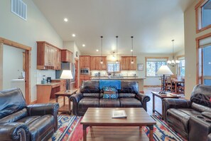 House (3 Bedrooms) | Interior - Beautiful Pagosa Springs Home w/ Deck & Grill (Pagosa Springs)