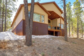 House (3 Bedrooms) | Interior - Beautiful Pagosa Springs Home w/ Deck & Grill (Pagosa Springs)