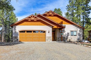 House (3 Bedrooms) | Interior - Beautiful Pagosa Springs Home w/ Deck & Grill (Pagosa Springs)