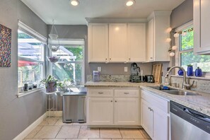 บ้านพัก (2 Bedrooms) | ภายใน
