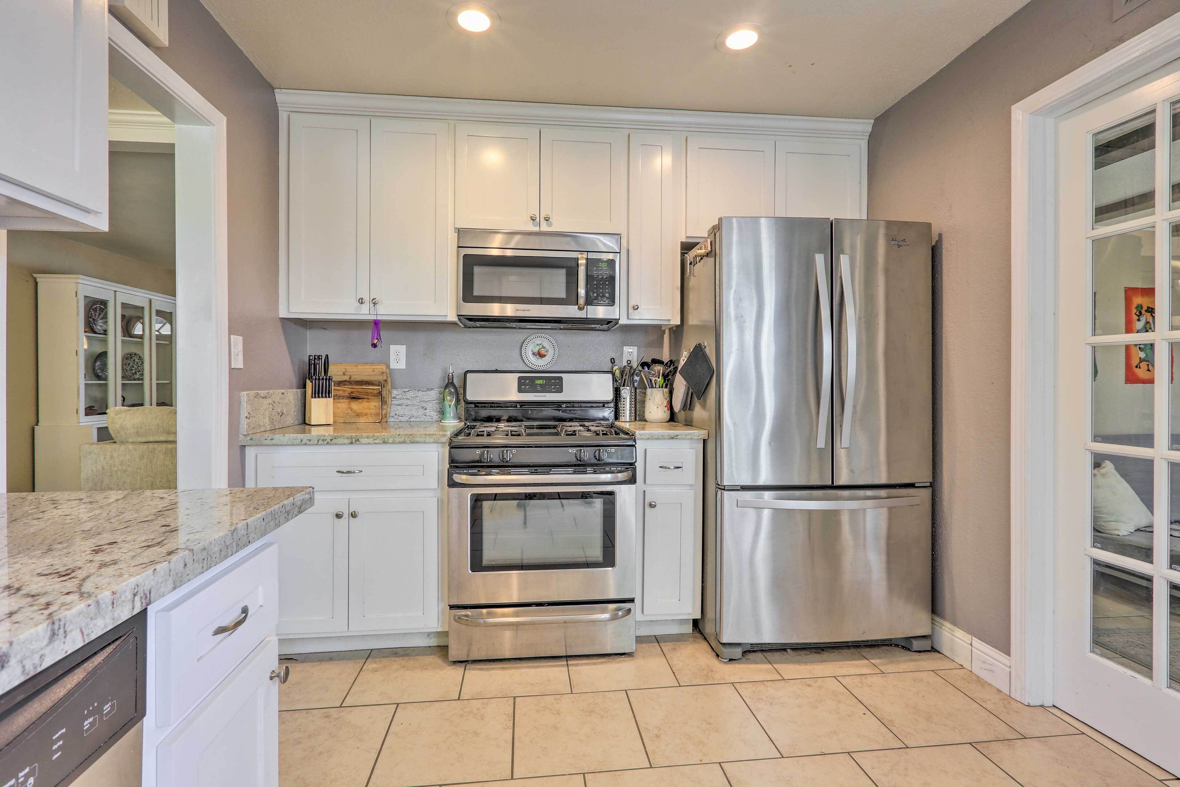 House (2 Bedrooms) | Interior