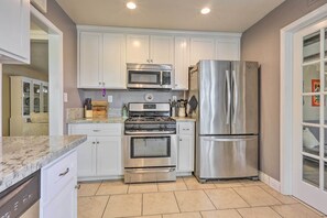 House (2 Bedrooms) | Bahagian dalam