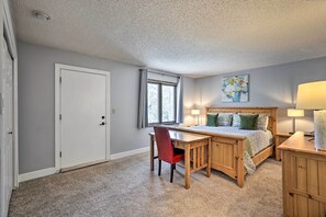 Apartment (4 Bedrooms) | Interior - Upscale Avon Condo w/ Balcony & Mountain View! (Avon)