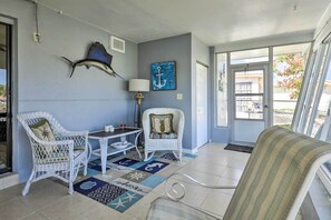 Interior - New Port Richey Vacation Rental w/ Private Dock! (New Port Richey)