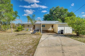 House (3 Bedrooms) | Interior - 'laurel on the Lakes' Floral City Escape w/ Canoe! (Floral City)