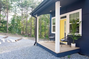Terrace/patio - Lola’s Getaway! Summa (Lake Lure)