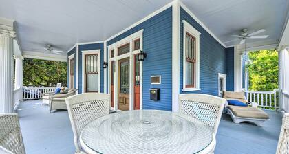 Elegant Raleigh Home w/ Porch, Walk Downtown!