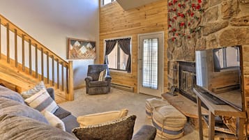 Apartment (0 Bedroom) | Interior