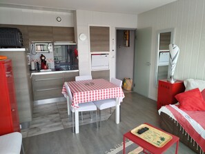 Dining - Résidence les sables (Biscarrosse)