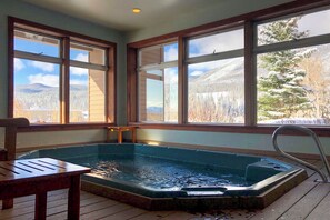 Apartment (2 Bedrooms) | Interior - Condo w/ Views & Hot Tub Access in Silverthorne! (Silverthorne)