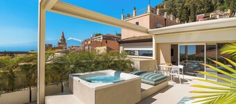 Taormina Infinity Suites