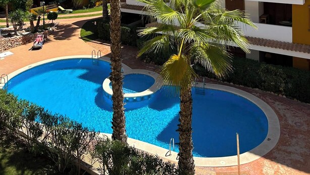 Unclassified image, 1 of 22, button - Oasis of Peace in Torrevieja – Luxury Residence, 3 Pools & 2 min from the Sea (Torrevieja)
