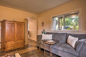 Apartment (0 Bedroom) | Interior