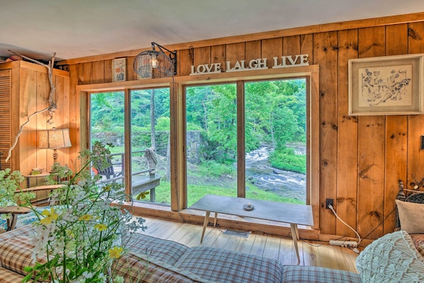 House (2 Bedrooms) | Interior - 'the Mill River Cabin w/ Fireplace & River View! (Mill River)