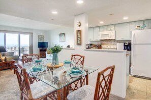 Dining - Beachfront Ocean City Vacation Rental Condo! (Ocean City)