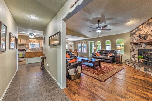 Cloudcroft Escape w/ Forest Views!