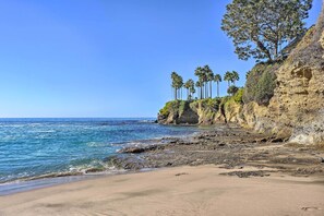 House (2 Bedrooms) | Interior - Luxe Laguna Home w/ Ocean View: Walk to Beach (Laguna Beach)