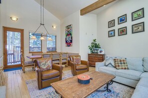 Interior - Near Ski Access: Home w/ Hot Tub in Breck! (Breckenridge)