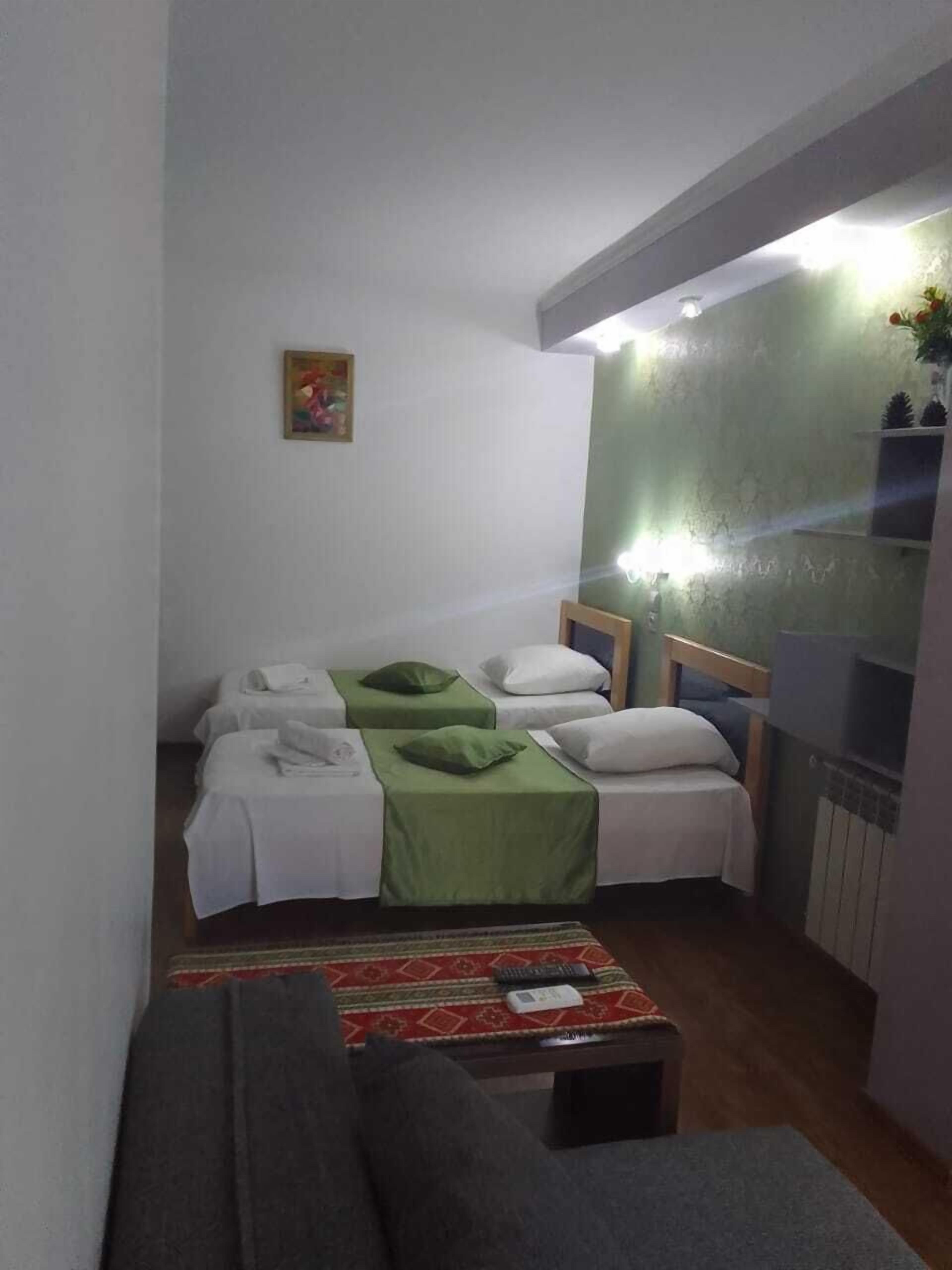 Design dubbelrum eller tvåbäddsrum | Sängtillbehör av högsta kvalitet, individuell inredning och unika möbler