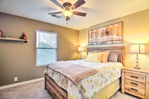 House (3 Bedrooms) | Interior