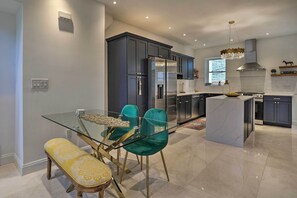 Dining - Upscale + Unique Townhome in University City! (Philadelphia)