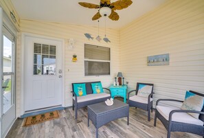 House (2 Bedrooms) | Interior - Resort Access: Pet-friendly Home in The Villages! (The Villages)