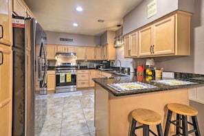 House (3 Bedrooms) | Interior