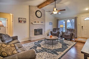 House (3 Bedrooms) | Front of property