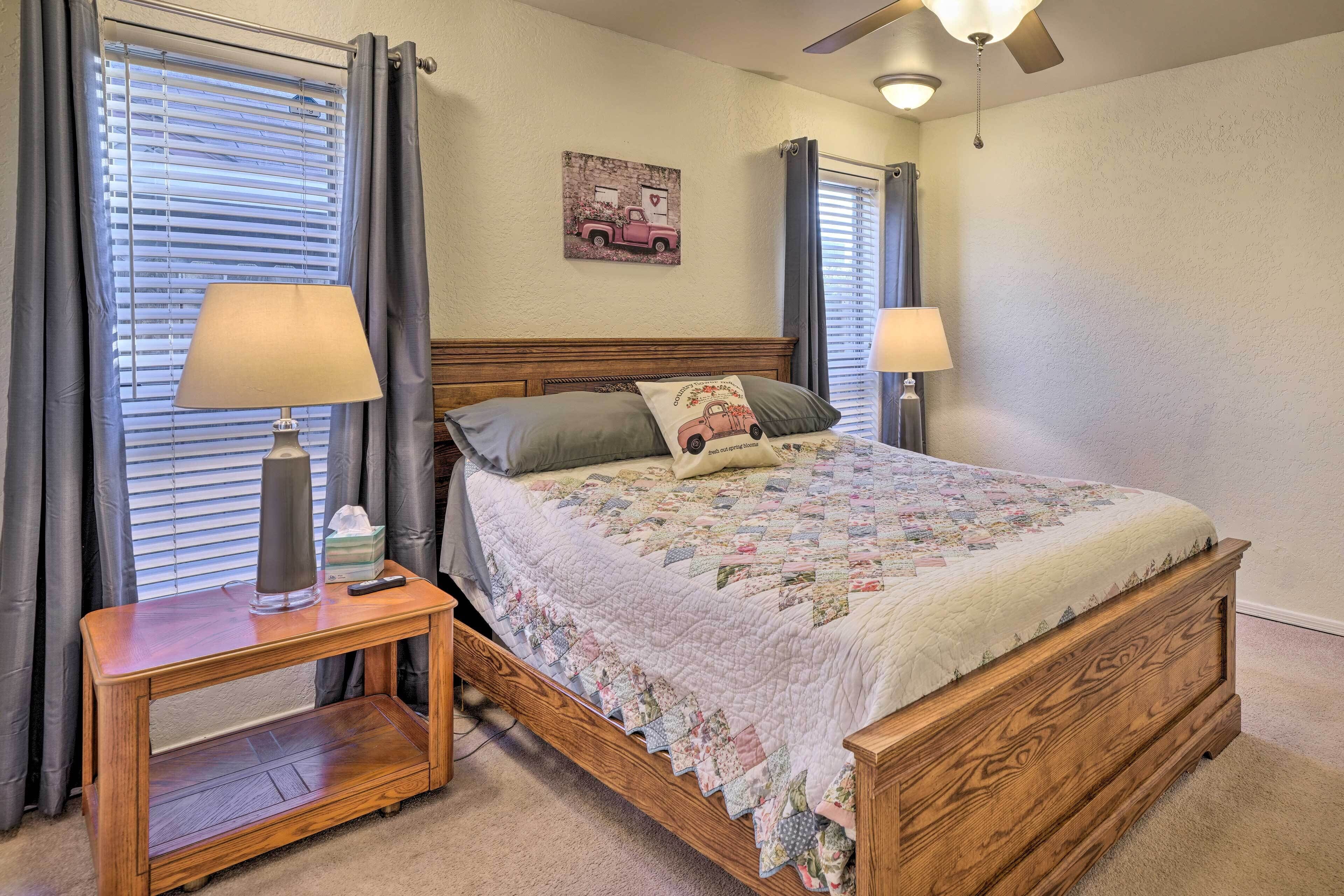 House (3 Bedrooms) | Interior