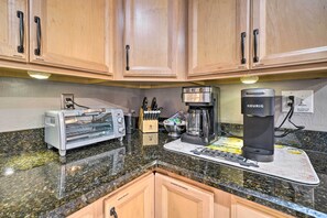 House (3 Bedrooms) | Interior - Home w/ Screened Porch ~ 10 Miles to Dtwn Okc! (Oklahoma City)