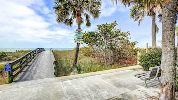 Cottage (2 Bedrooms) | Interior