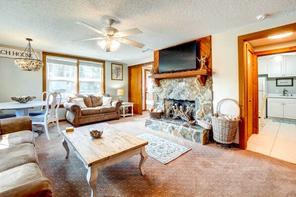 Cottage (2 Bedrooms) | Front of property