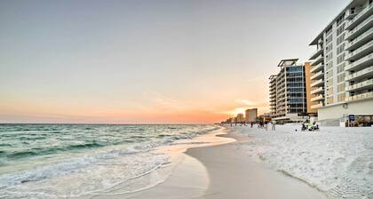 Modern Resort Condo With Balcony - Walk to Beach!