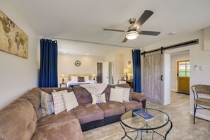 Casa (2 Bedrooms) | Interior