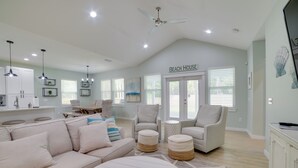 House (3 Bedrooms) | Interior - West End Home w/ Yard < 1 Mi to Beach Access! (Panama City Beach)